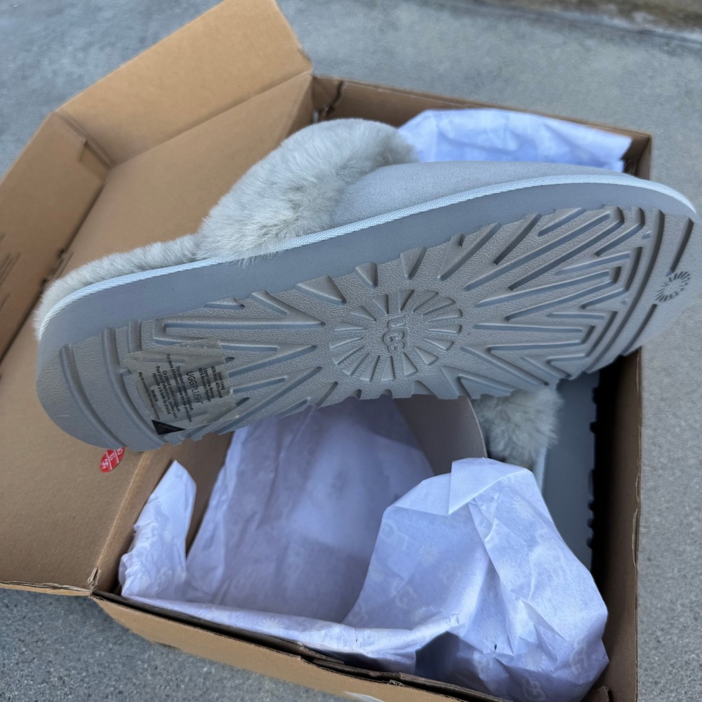 UGG Cozy Slipper Light Grey Suede Sheepskin Fur Slides 1126730 Womens 10 - Picture 4 of 6